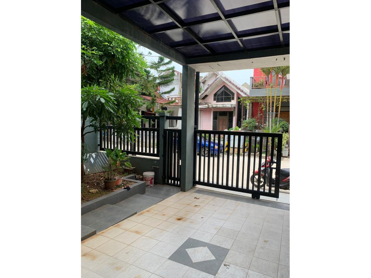Disewa Rumah Full Furnished di Perumahan Pantai Modern, Bekasi PR2002